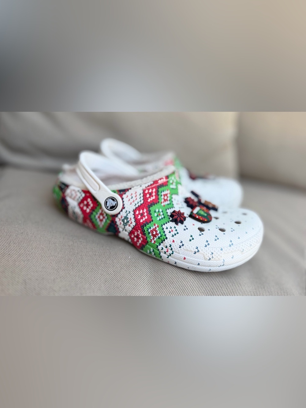 crocs classic womens size 10 shoes ugly christmas sweater lined comfort clogs - Picture 4 of 10